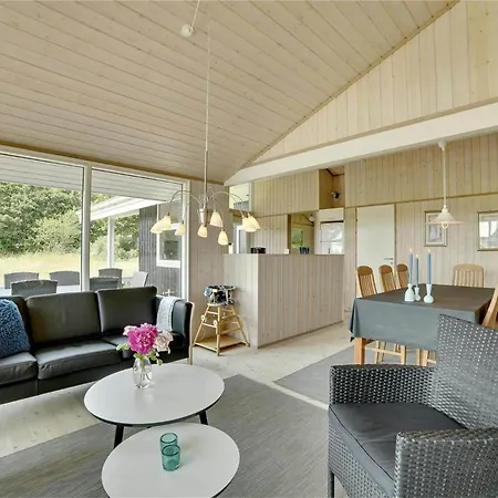 30727-odder-alrovej-203-a Odder