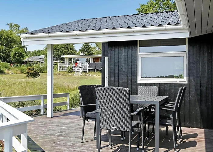 30727-odder-alrovej-203-a * Odder